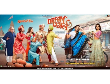 Ayushmaan Khurana has a voice of female in the dream girl movie.